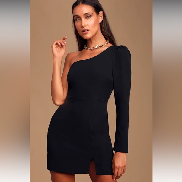 Lulus Dresses & Skirts - Lulu's All is Well Black One-Shoulder Long Sleeve Bodycon Dress